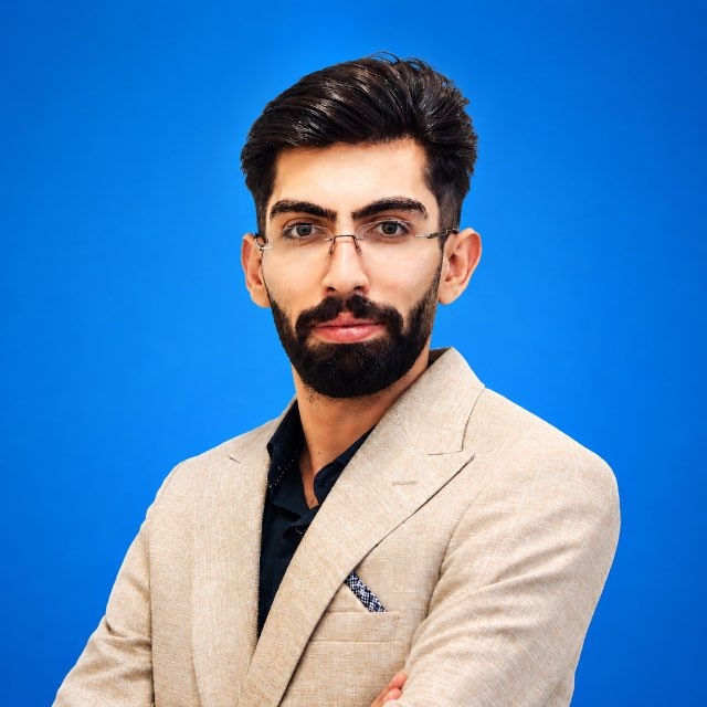 کارشناس املاک پاروند
